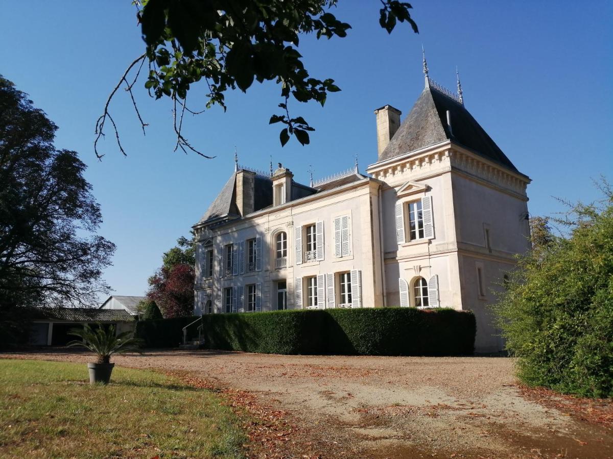 Bed and Breakfast Domaine De Prefond Bengy-sur-Craon Exterior foto