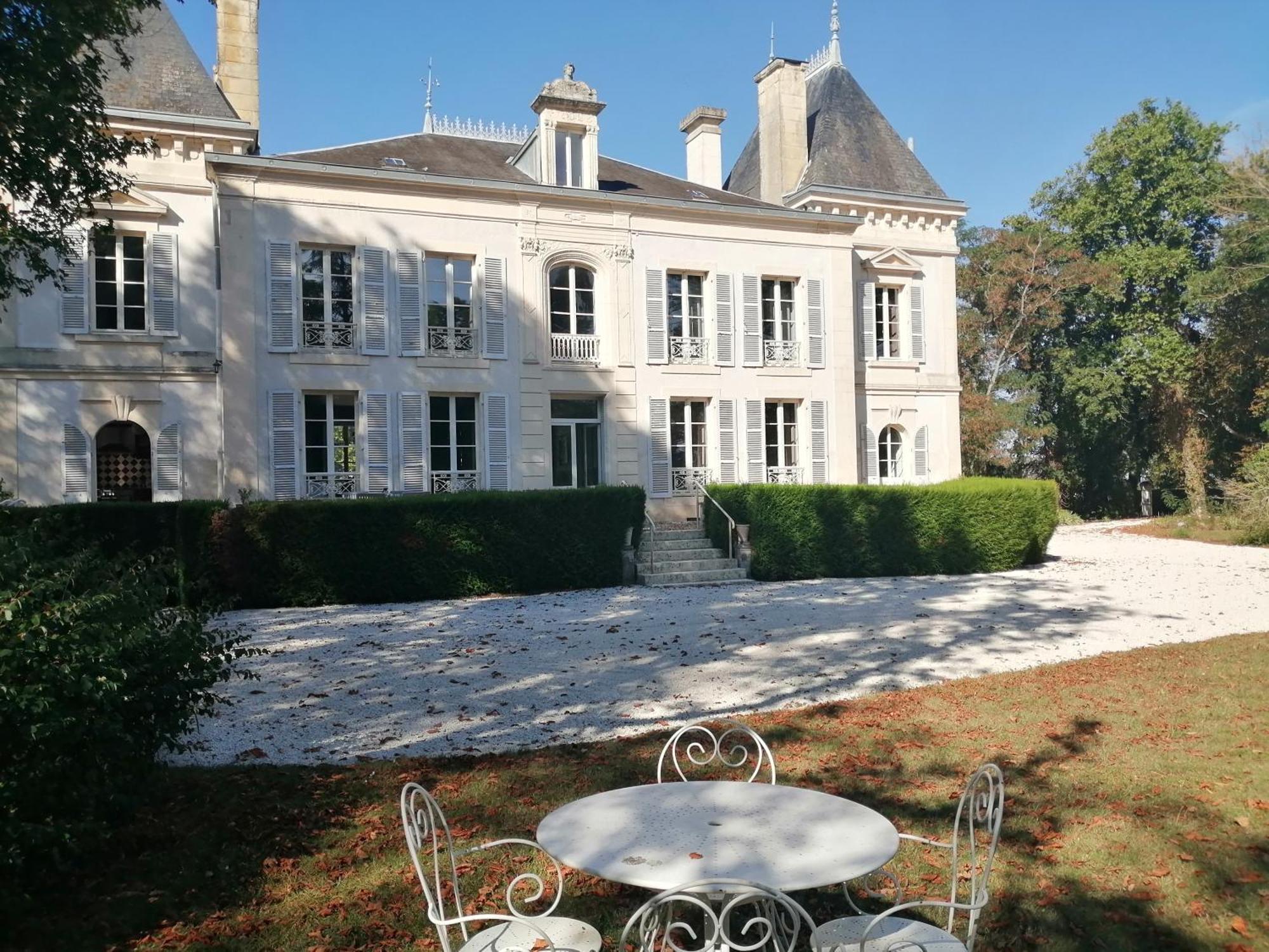 Bed and Breakfast Domaine De Prefond Bengy-sur-Craon Zimmer foto