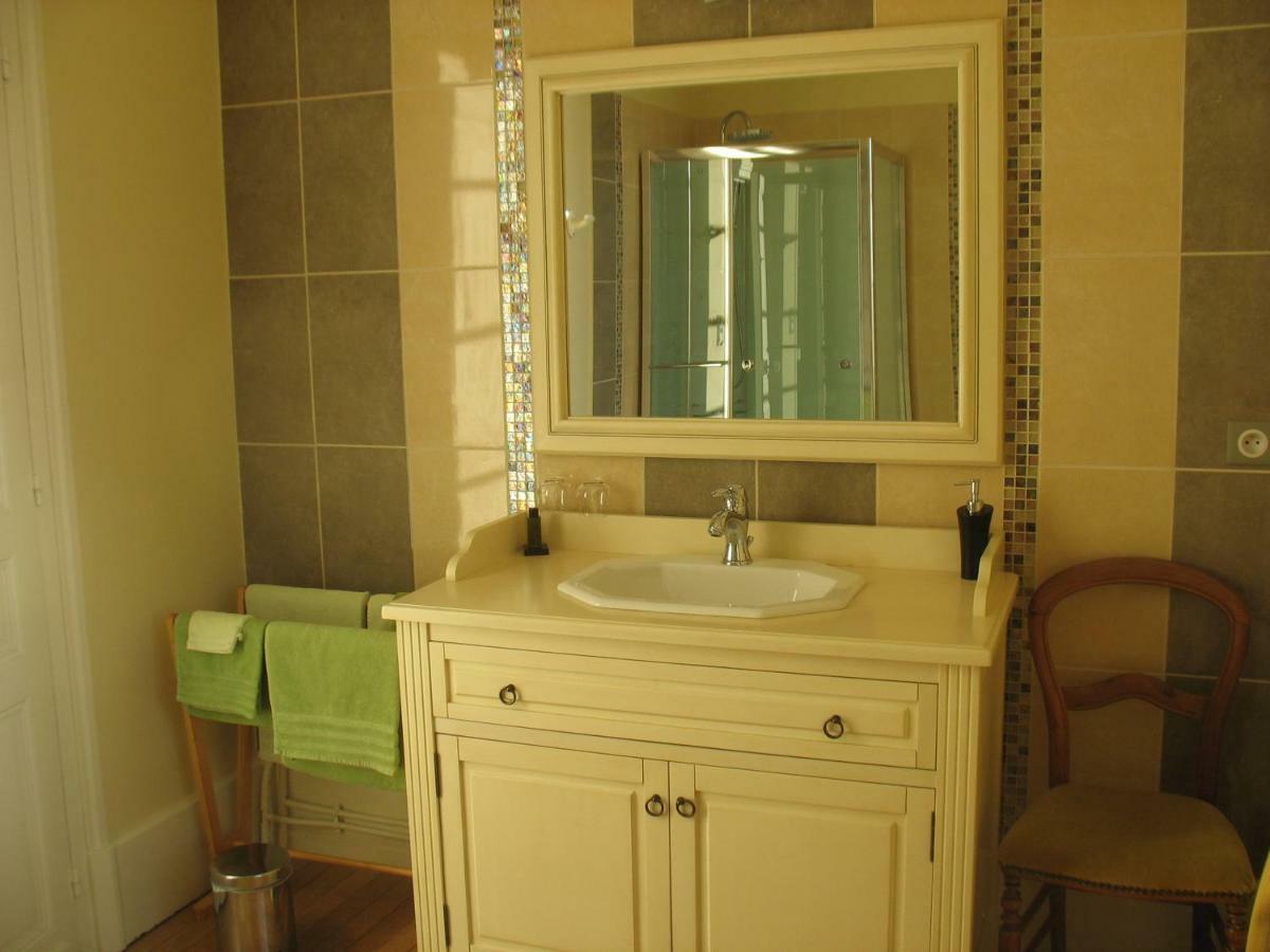 Bed and Breakfast Domaine De Prefond Bengy-sur-Craon Exterior foto